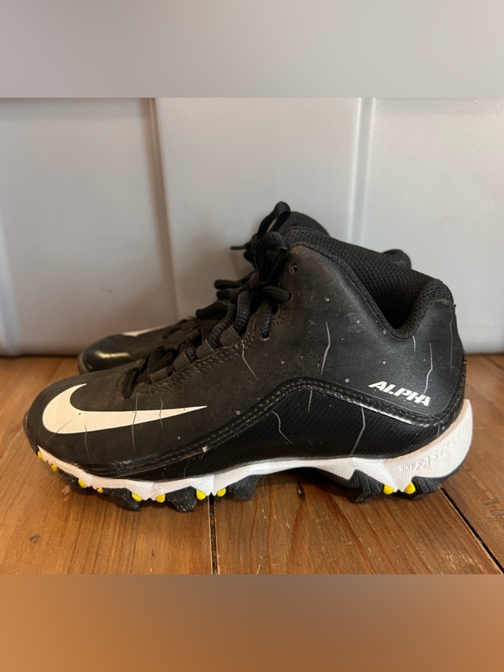 Nike Cleats Size 13 Little Kid